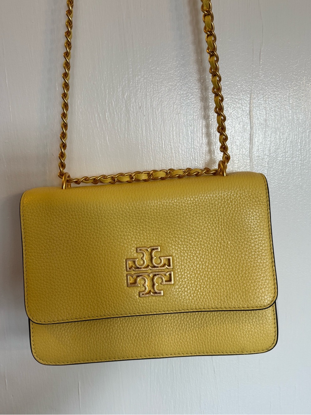Tory Burch Yellow Pebbled Leather Chain-Detail Crossbody